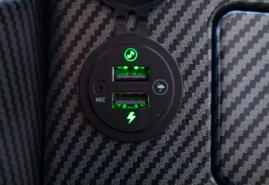 EPIC E60L (Lifted) thumbnail 6