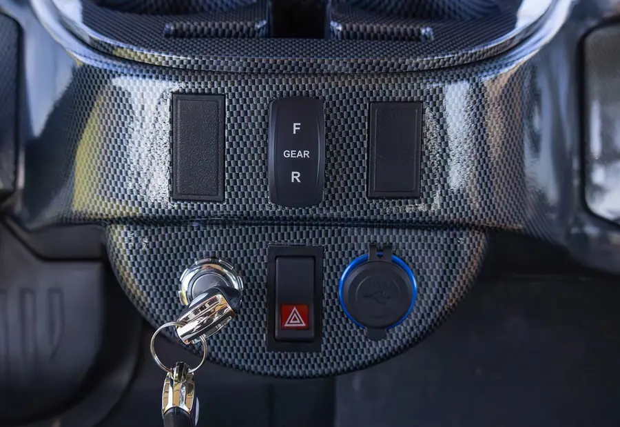 ICON i60L (Lifted) thumbnail 9
